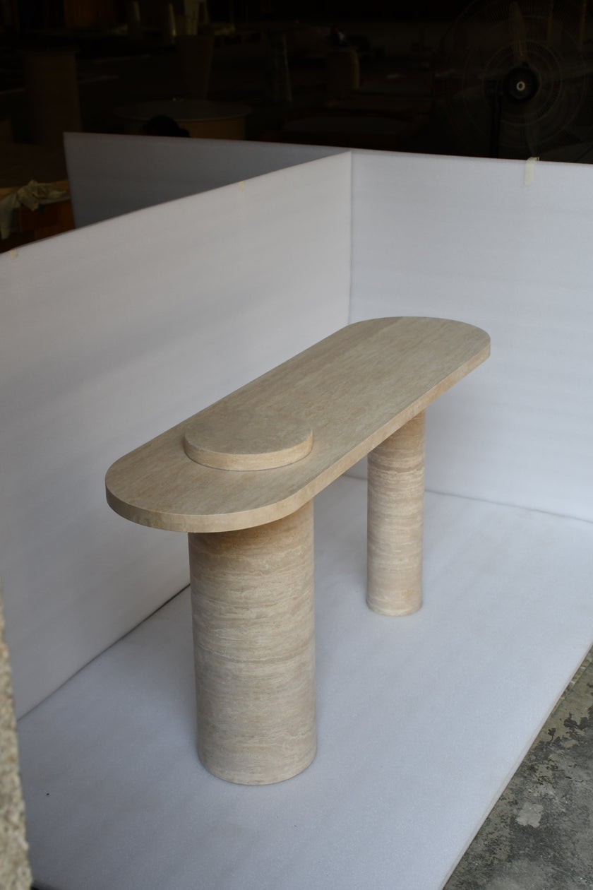 Table console Céra en travertin